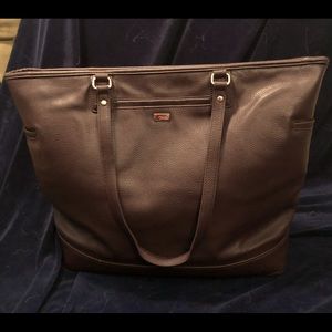 Fashion Editor Tote -Jewell by 31 (plum)